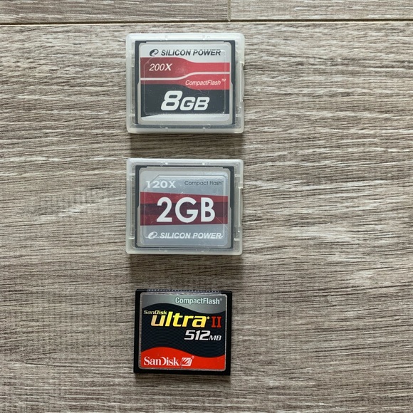 Canon EOS 30D Camera and Tokina AT-X Pro SD 11-16 F2.8 (IF) DX Lens. - Picture 4 of 4